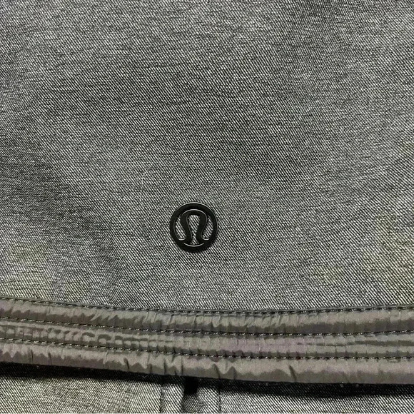 Lululemon COCO Jacket Swing Coat 4 Grey Softshell - Picture 2 of 9